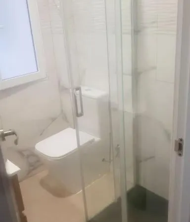 Three Private Bedrooms With Private Bathroom In Spacious In Alicante, Shared Kitchen And Living Room, The Host Lives In The Apartamento Alicante